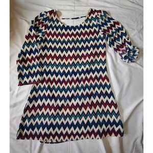 5/$25 Sz Med Lined Dress Chevron Aztec Low Back Dress Maroon Green Tan